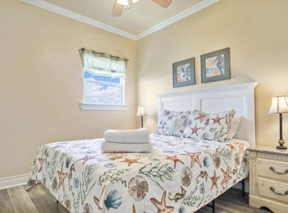 Fancy Nancy 2 Min Walk To Beach, Lyft, Pet-Friendly Bolivar Peninsula Zewnętrze zdjęcie