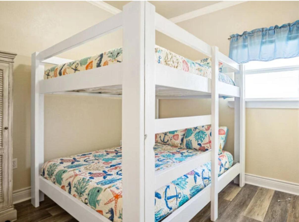 Fancy Nancy 2 Min Walk To Beach, Lyft, Pet-Friendly Bolivar Peninsula Zewnętrze zdjęcie